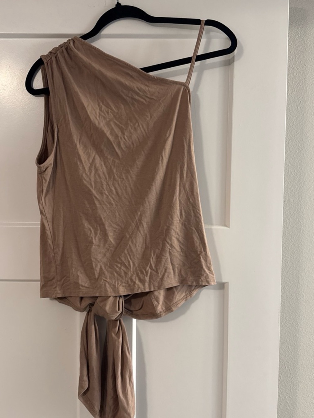 Free People One-Shoulder Tie-Back Women’s Top in Taupe